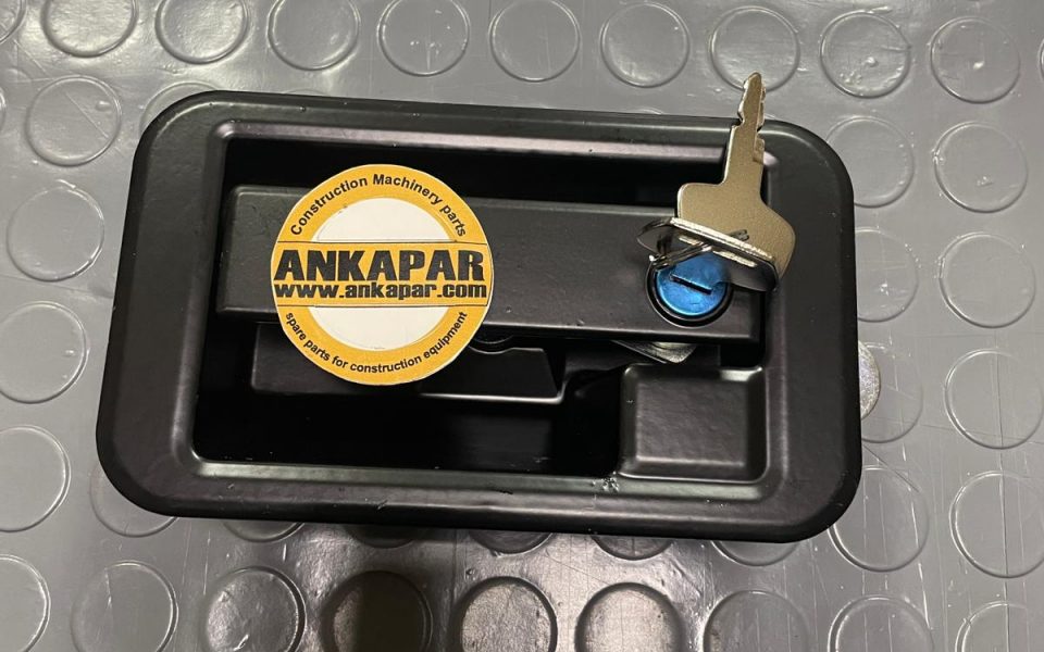 İş Makinası Dış Kapı Kilidi